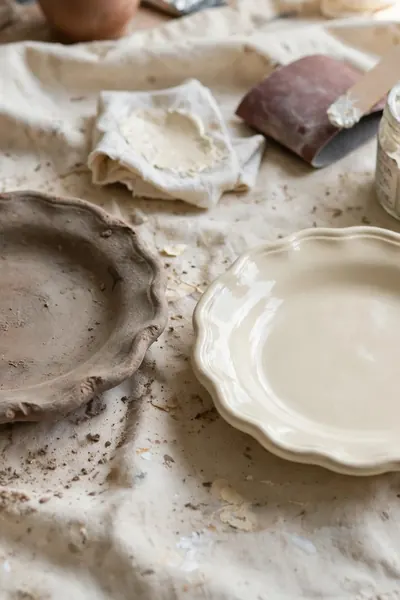 old dull dish at before and after stages